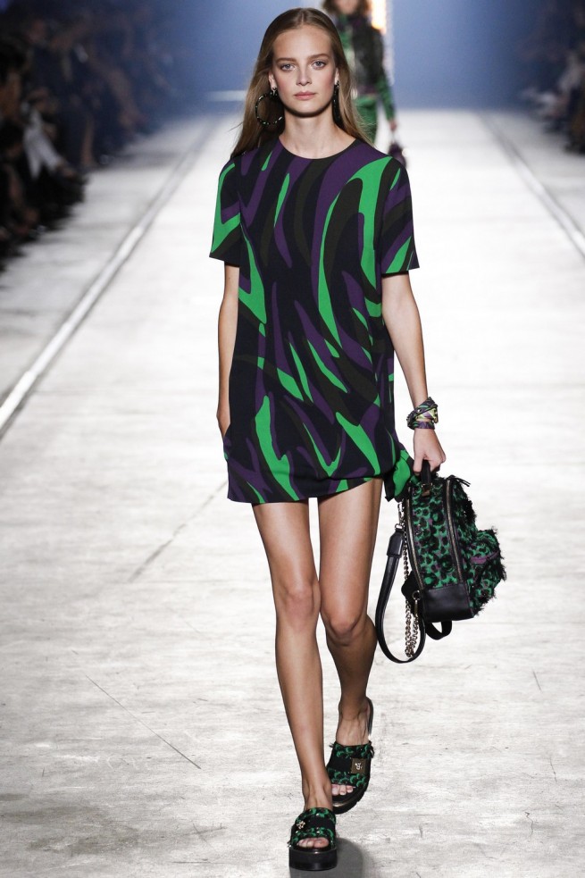 Milan-Fashion-Week-2016-Spring-Summer-News-Best-10-Milan-Shows-Versace-5