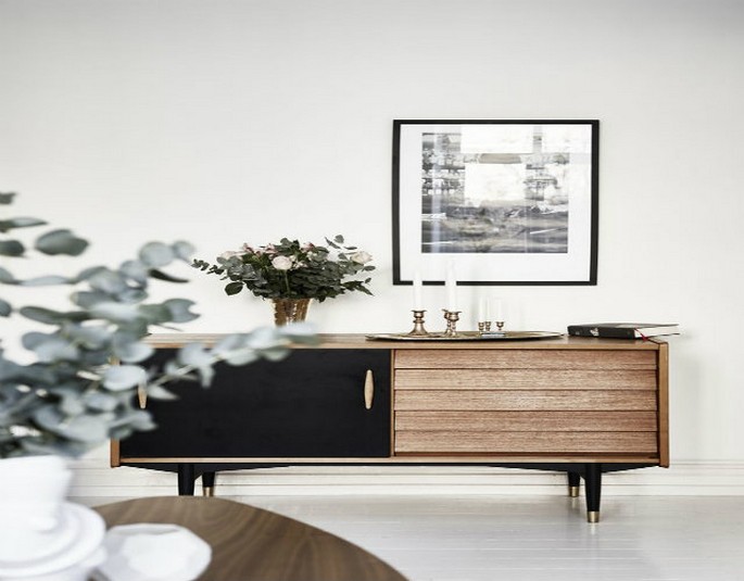 17TOP-50-MODERN-SIDEBOARDS-outstanding-mid-century-modern-sideboard-with-black-details
